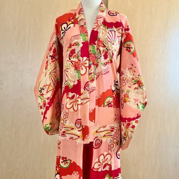 Antique Silk Kimono - Picture 7 of 10